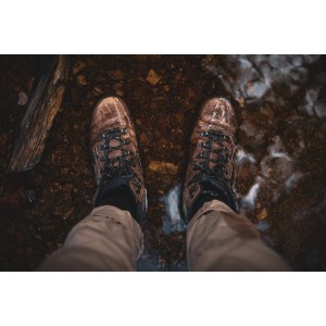 Washing and drying textile sneakers